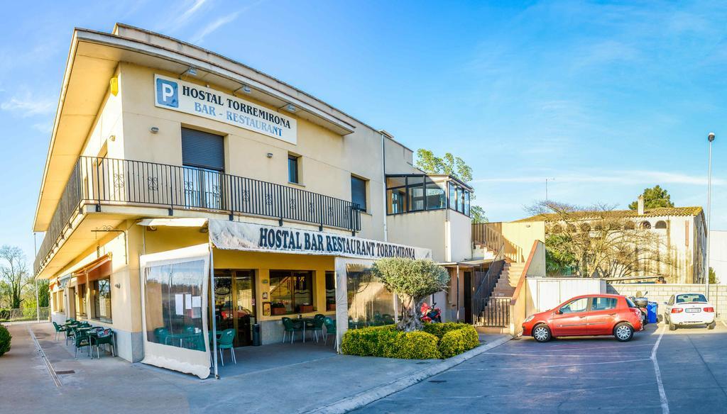 Hostal Torremirona Salt Buitenkant foto