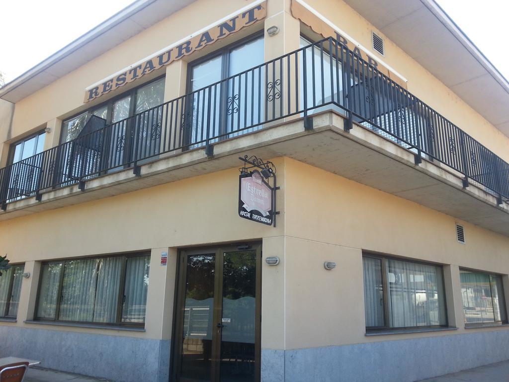 Hostal Torremirona Salt Buitenkant foto